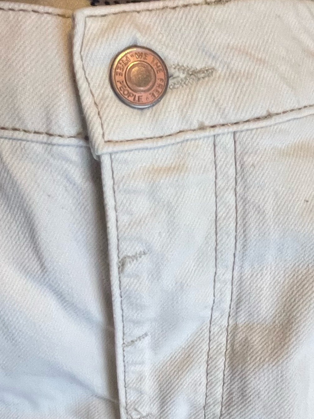 We The Free Good Luck Mid Rise Barrel Jeans Cream Utility Denim Size 31 - Picture 8 of 12